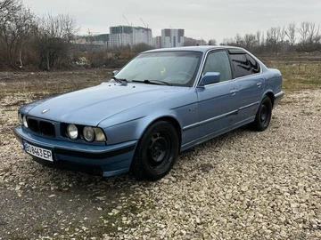 Авто BMW 5 Серия 1989 № 8248595