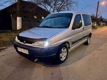 Авто Peugeot Partner 2001 № 8248872
