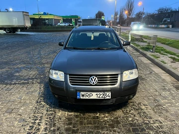 Авто Volkswagen Passat Variant 2002 № 8248894