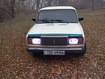 Авто ВАЗ 2107 1986 № 8248909