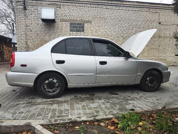 Авто Hyundai Accent 2001 № 8248977