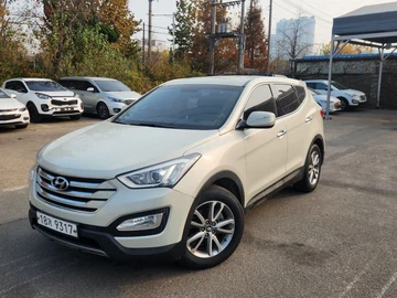 Авто Hyundai Santa Fe 2013 № 8248993