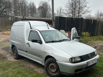 Авто Volkswagen Caddy 2002 № 8249029