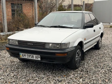 Авто Toyota Corolla 1988 № 8249035