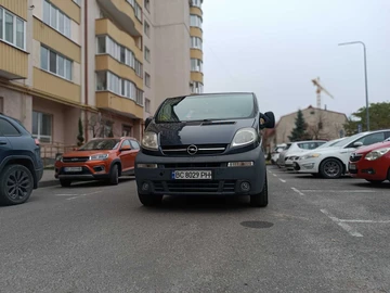 Авто Opel Vivaro 2003 № 8249044