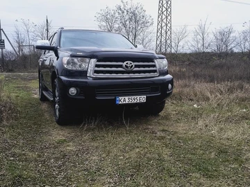 Авто Toyota Sequoia 2014 № 8249382
