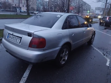 Авто Audi A4 1997 № 8249443
