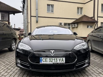 Авто Tesla Model S 2015 № 8249459