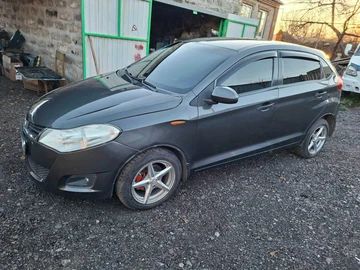 Авто ЗАЗ Forza 2012 № 8249520