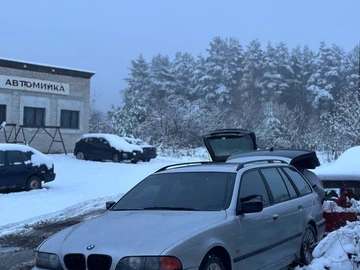 Авто BMW 5 Серия 1999 № 8249579