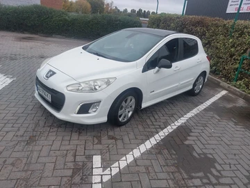 Авто Peugeot 308 2013 № 8249605