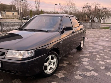Авто ВАЗ 2110 2001 № 8249606