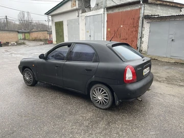 Авто Daewoo Nubira 1998 № 8249848