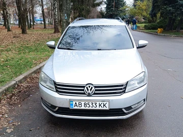 Авто Volkswagen Passat Variant 2012 № 8249858