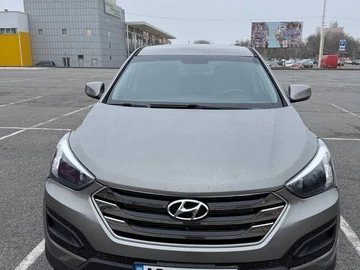 Авто Hyundai Santa Fe 2014 № 8249901