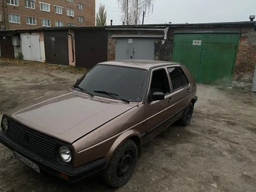 Авто Volkswagen Golf 1997 № 8249922