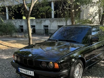 Авто BMW 5 Серия 1991 № 8250038