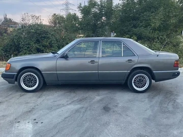Авто Mercedes 230 1991 № 8250075