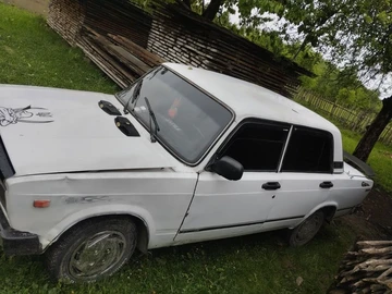 Авто ВАЗ 2105 1990 № 8250112
