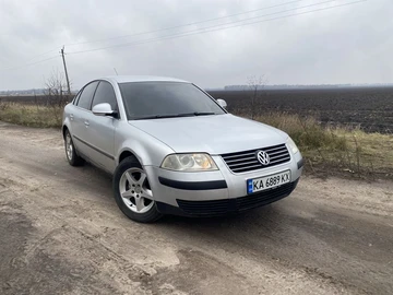 Авто Volkswagen Passat Sedan 2004 № 8250206