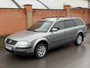 Авто Volkswagen Passat Variant 2001 № 8250319