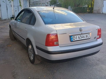 Авто Volkswagen Passat Sedan 1997 № 8250362