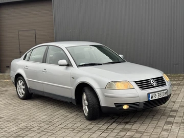 Авто Volkswagen Passat Sedan 2002 № 8250608