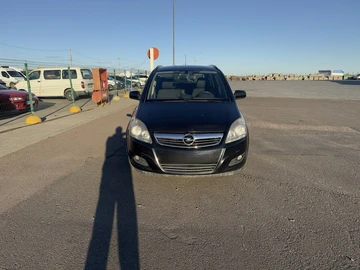 Авто Opel Zafira 2012 № 8250643