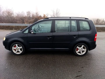 Авто Volkswagen Touran 2004 № 8250707