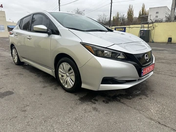 Авто Nissan Leaf 2024 № 8250742