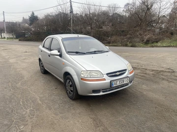 Авто Chevrolet Aveo 2004 № 8250745