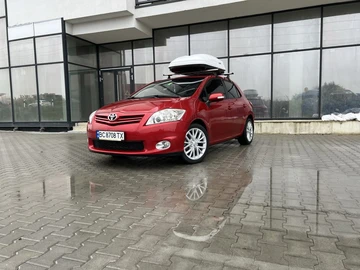Авто Toyota Auris 2011 № 8250914