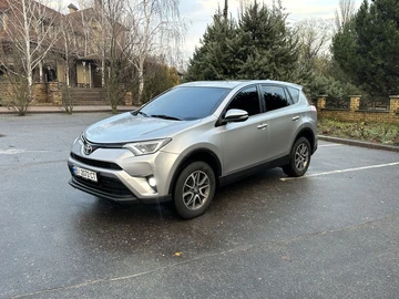 Авто Toyota Rav 4 2018 № 8250948