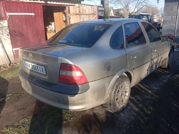 Авто Opel Vectra 1998 № 8250974