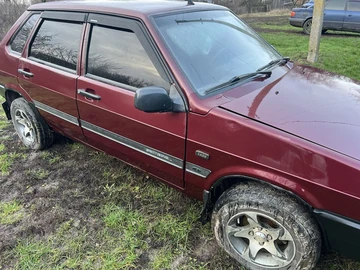 Авто ВАЗ 21099 2002 № 8251104