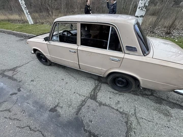 Авто ВАЗ 2101 1975 № 8251148