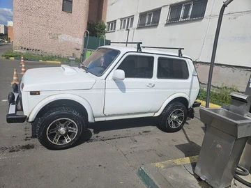 Авто ВАЗ 21214 2013 № 8251226
