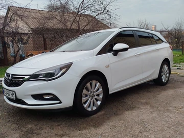 Авто Opel Astra 2018 № 8251298