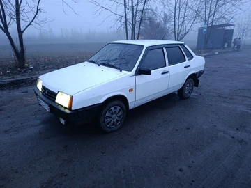 Авто ВАЗ 21099 2000 № 8251700