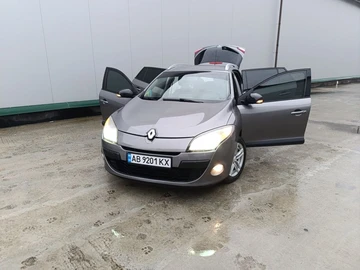 Авто Renault Megane 2010 № 8251836