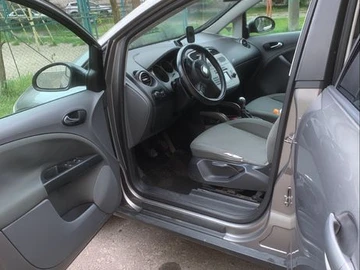 Авто SEAT Toledo 2004 № 8251898