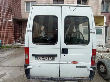 Авто Peugeot Boxer 2000 № 8252109