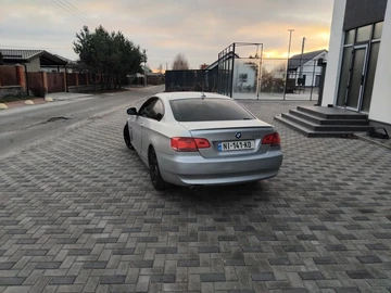 Авто BMW 3 Серия 2010 № 8252417