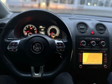 Авто Volkswagen Caddy 2011 № 8252458