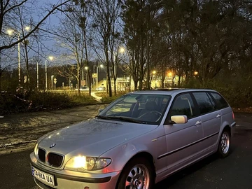 Авто BMW 3 Серия 2004 № 8252663