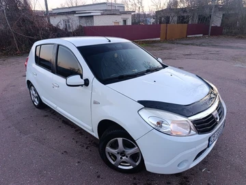 Авто Dacia Sandero 2010 № 8252673