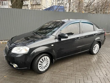 Авто Chevrolet Aveo 2008 № 8252679
