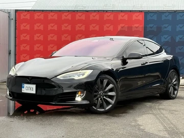 Авто Tesla Model S 2019 № 8252706