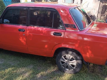 Авто ВАЗ 2105 1992 № 8252755