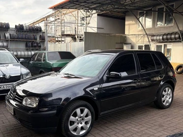 Авто Volkswagen Golf 2002 № 8252759